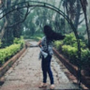 Meet your Posher, Aleena